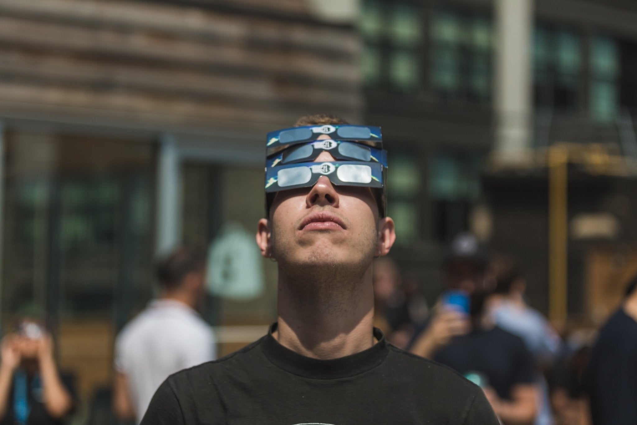 How Much Vitamin D Do You Need? 7 Key Facts and Symptoms of Deficiency - VITBLISS